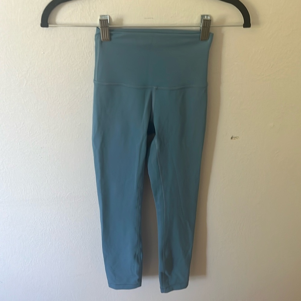 Size 0 Lululemon leggings